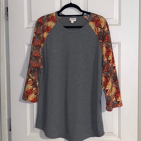 LuLaRoe Tops - LuLaRoe 3/4 sleeve top